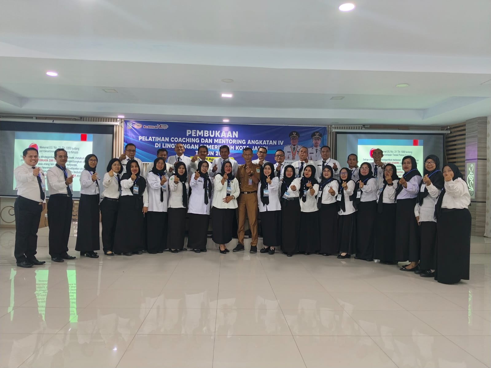 Inspektorat Kota Jambi Sosialisasikan Materi Anti Korupsi pada Pelatihan Coaching dan Mentoring ASN